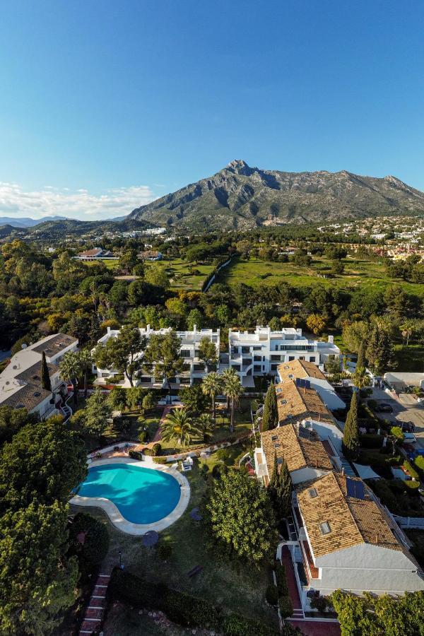 Bajo Con Jardin En La Milla De Oro Apartment Marbella Luaran gambar