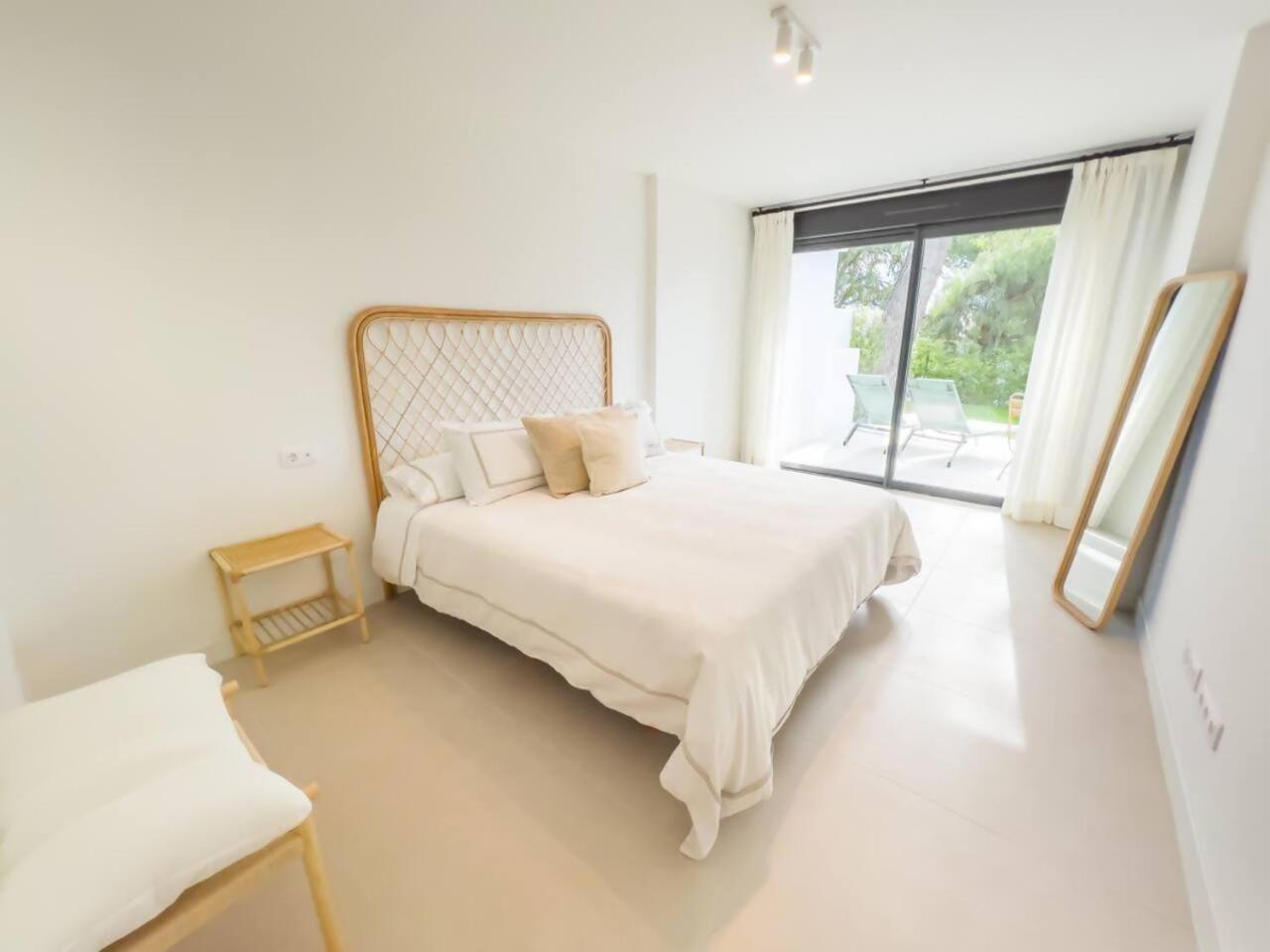 Bajo Con Jardin En La Milla De Oro Apartment Marbella Luaran gambar